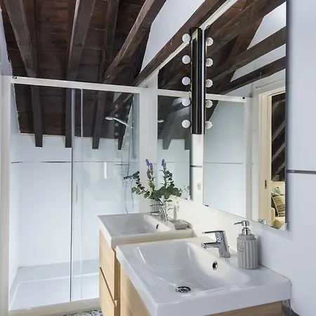 Genteel Home Trinidad Grund Málaga Extérieur photo