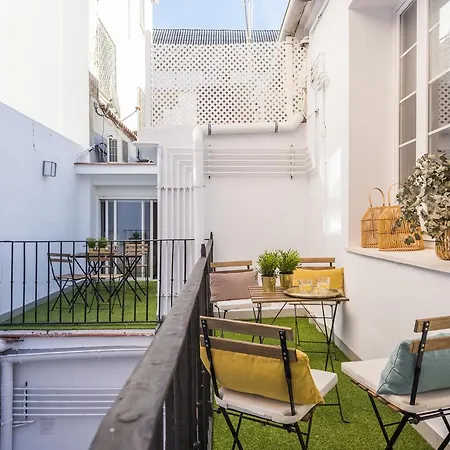 Genteel Home Trinidad Grund Málaga Extérieur photo