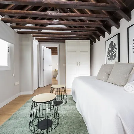 Genteel Home Trinidad Grund Málaga Extérieur photo